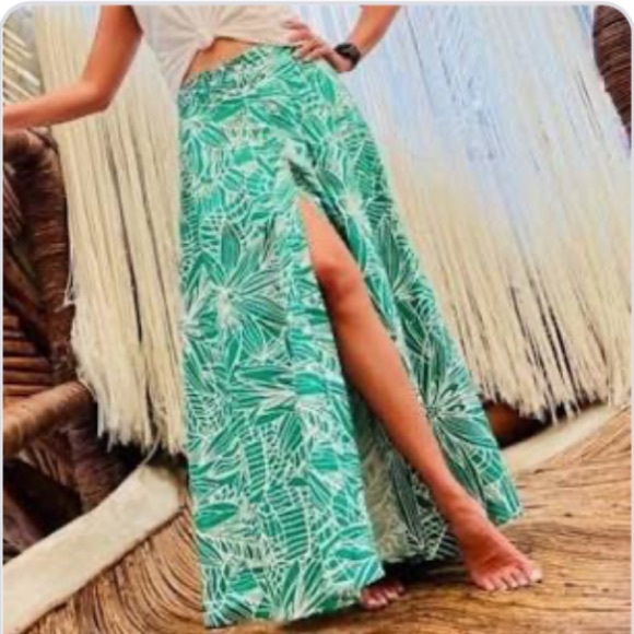 NWOT TABITHA BROWN x Target Limited Edition Linear Maxi Skirt Large - Picture 10 of 10